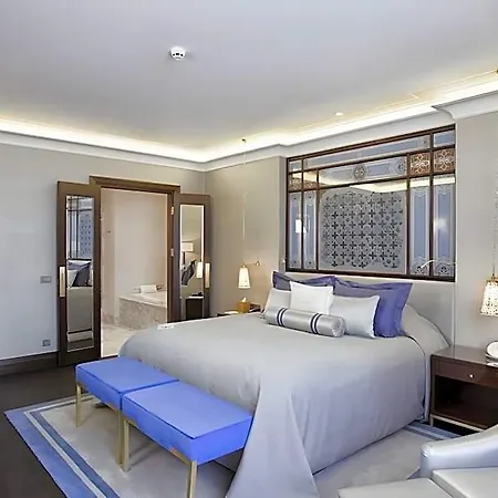 Barcelo Hotel 5*